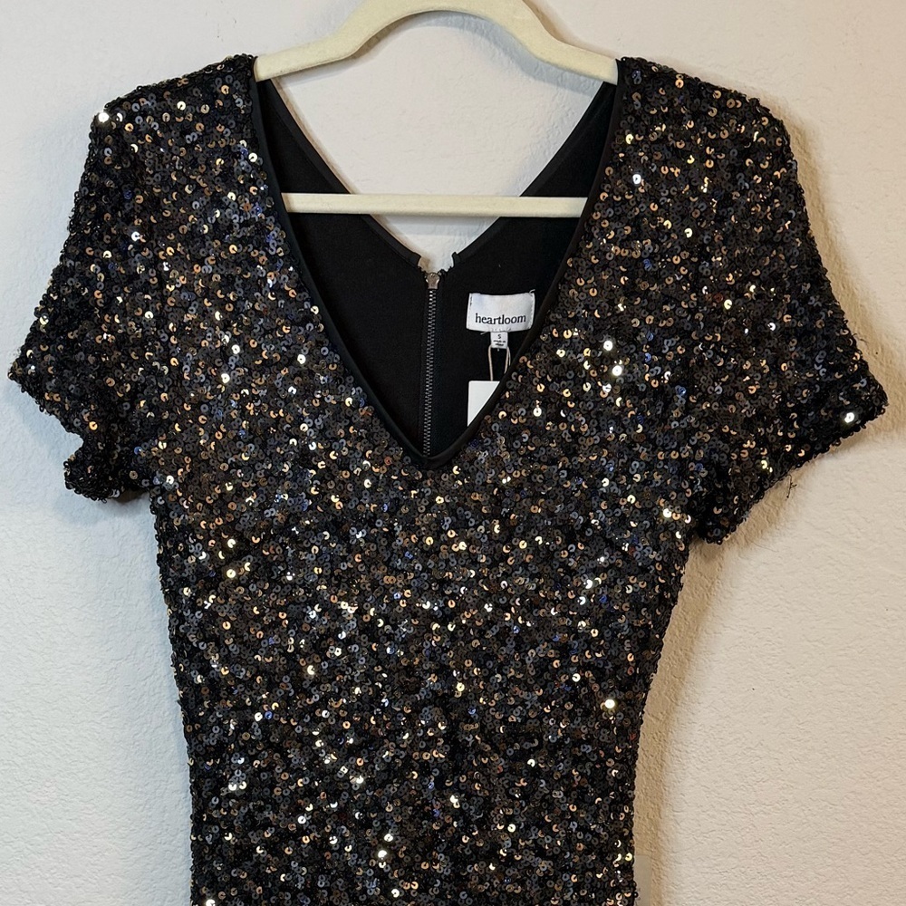 NWT Heartloom Kaley Sequin Short Sleeve Bodycon Dress V Neck Black Size Small - Picture 3 of 15